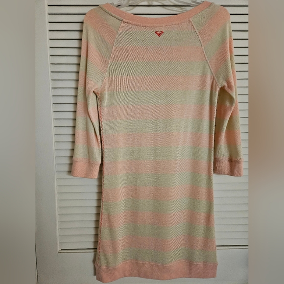 Roxy Comfy Sweater dress Soft pink & cream. Pair with tights/leggings and boots - Picture 2 of 3